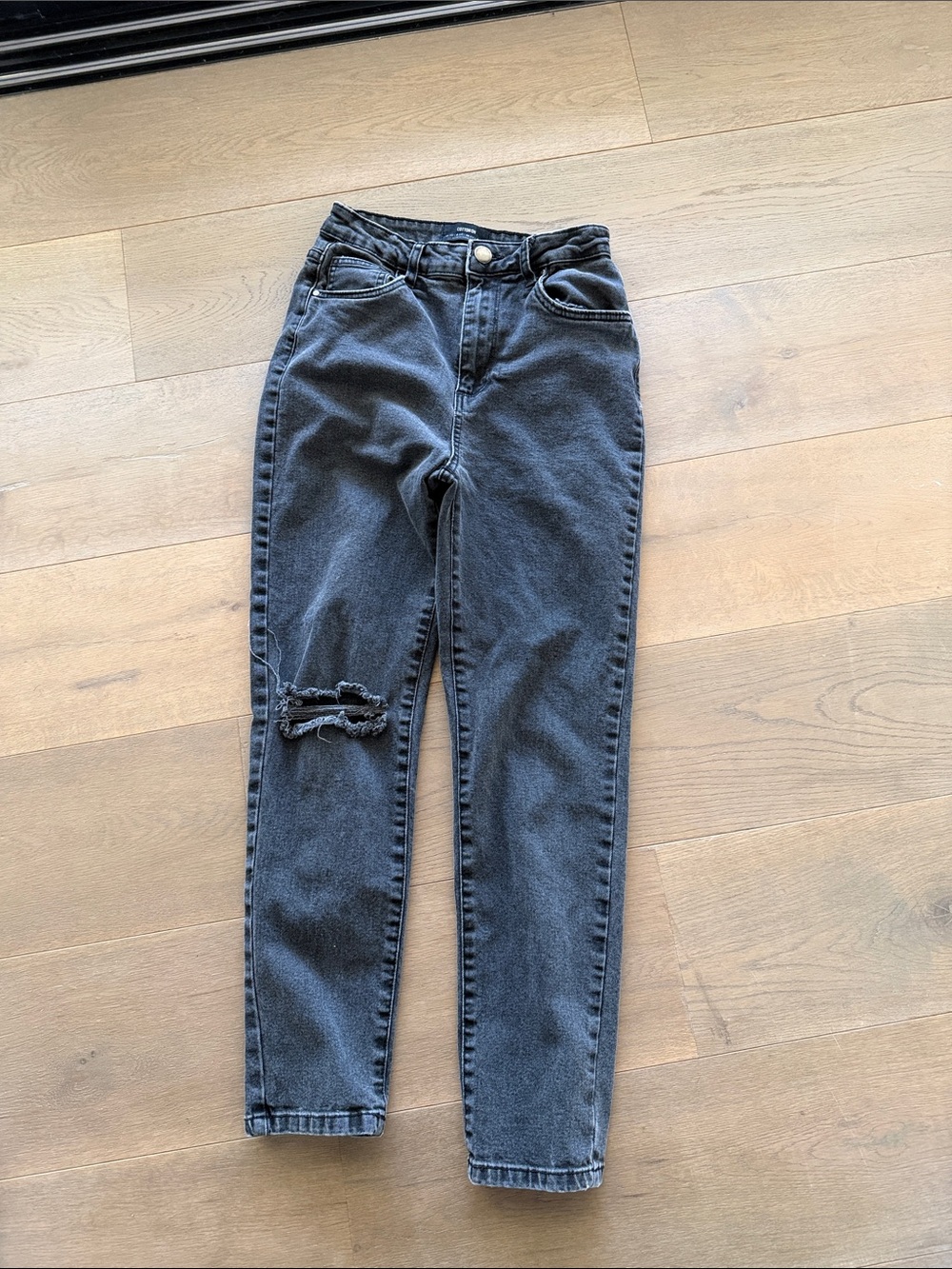 High-Rise Black Distressed Women’s Cotton On Stretch Mom Jeans